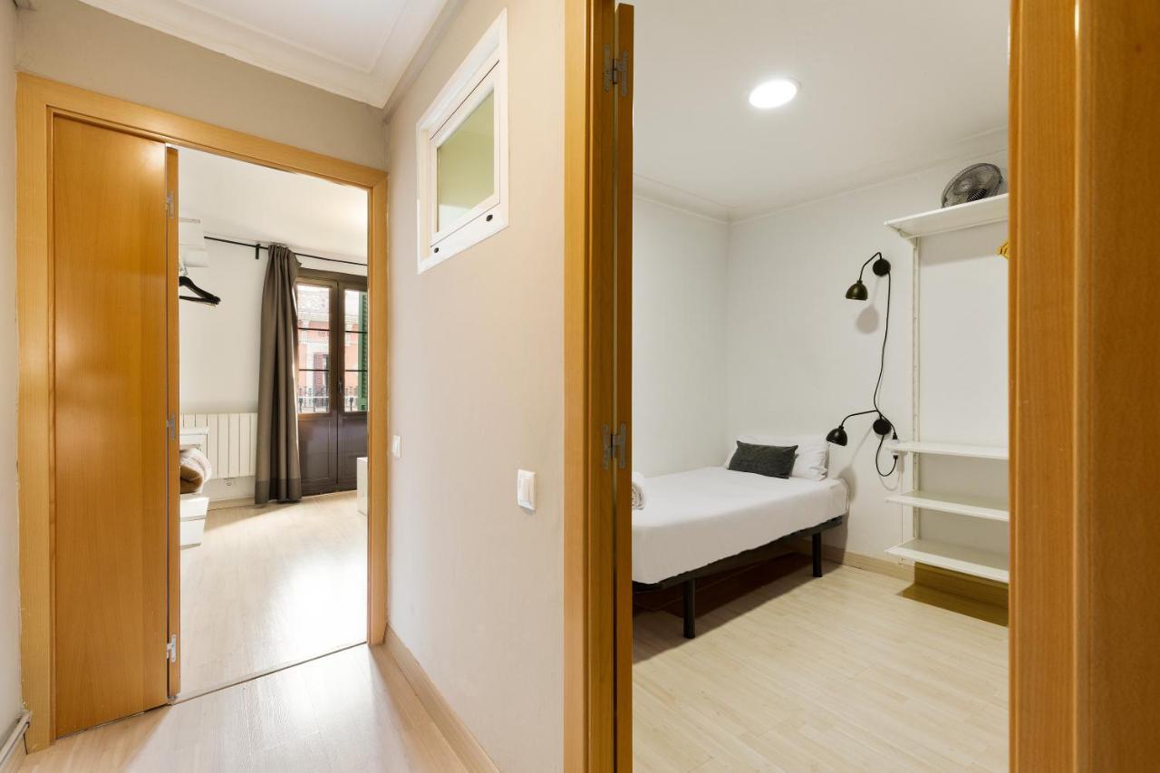 Stay U-Nique Apartments Aribau Barcelona Bagian luar foto