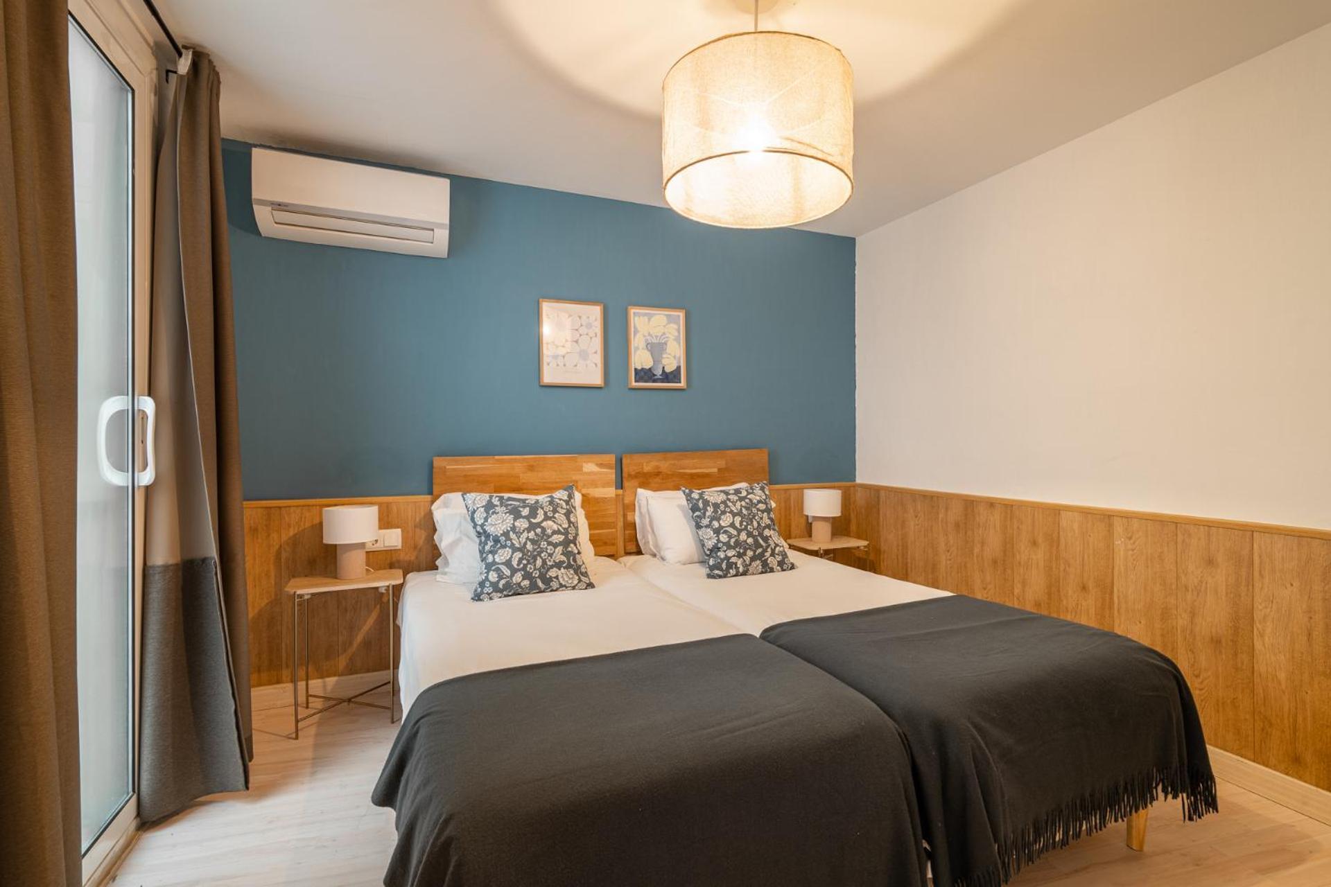 Stay U-Nique Apartments Aribau Barcelona Bagian luar foto